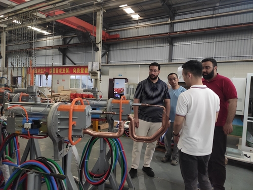 Ultime notizie aziendali su Il cliente pakistano ha visitato la fabbrica Xinwei