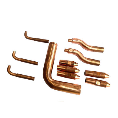 Un buon prezzo. Cappucci di saldatura industriali di resistenza automatica del corpo su ordinazione per il saldatore a punti d'acciaio della porta in linea