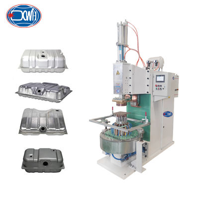 Un buon prezzo. Proiezione industriale Multipoint Head Spot Welder Oil Fuel Tank Saldatura macchina in linea