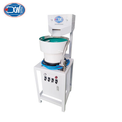 Un buon prezzo. Vibratory Parts Automatic Brass Square Weld Nut Rivet Screw Conveyor Feeder in linea