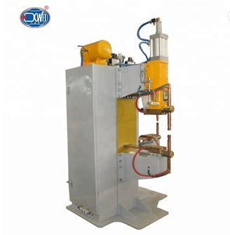 Un buon prezzo. Iso industriale pneumatico della macchina della saldatura a punti 125KVA con controllo del microcomputer in linea