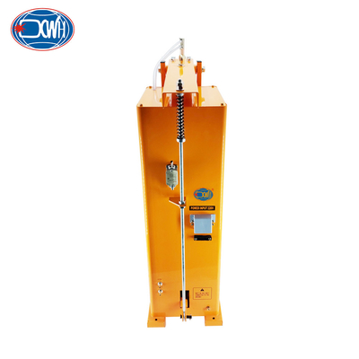 Un buon prezzo. Saldatore a punti a pedale d'acciaio DN-35 DN-25 DN-16 DN-10 della costruzione in linea