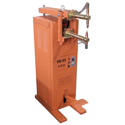 Un buon prezzo. Il CE manuale automatico della macchina della saldatura a punti del corpo 380V 10kva ha approvato in linea