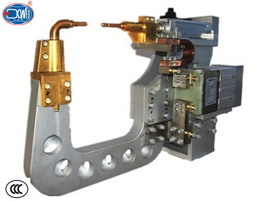 Un buon prezzo. Il CE portatile di 500V 100KVA della pistola robot di alluminio della saldatura a punti ha approvato in linea