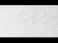 Saldatura di piastre larghe in acciaio inossidabile con saldatore a cinque teste