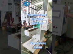 Saldatura di piastre in acciaio inossidabile con saldatore a cinque teste